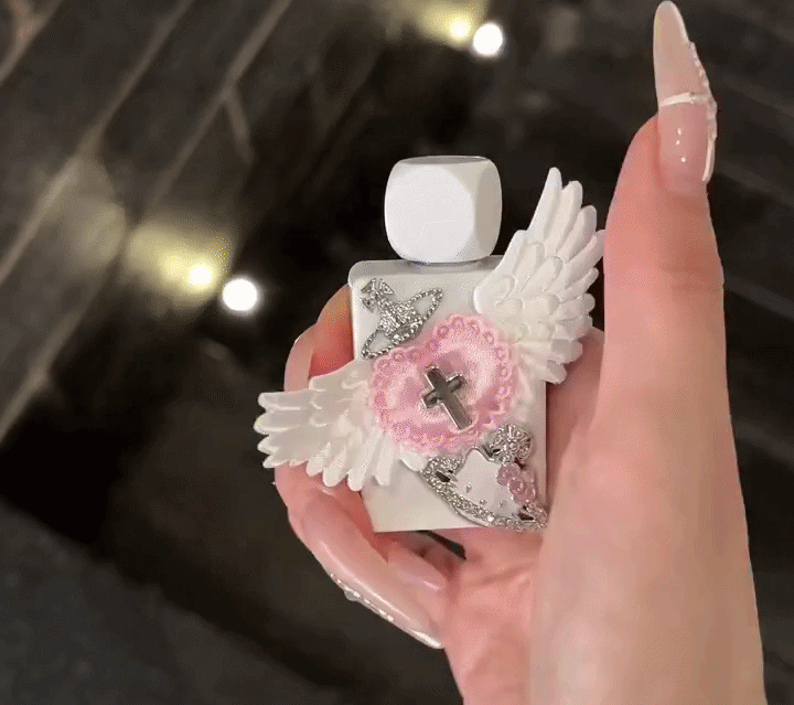 Hello Kitty Angel Cube Lighter