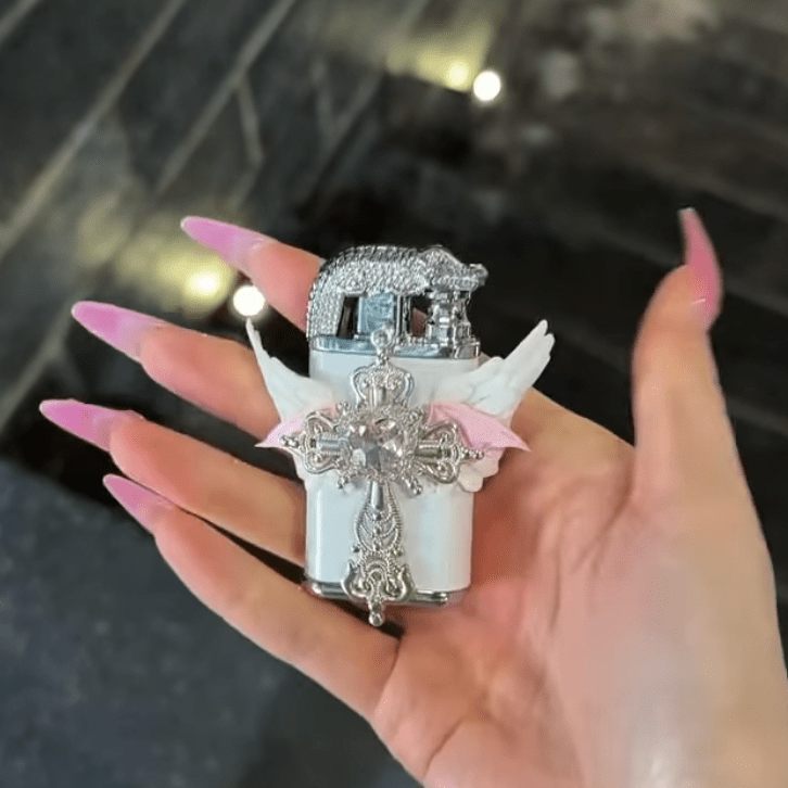 Angel Croc Flame Lighter - Magicalverseshop