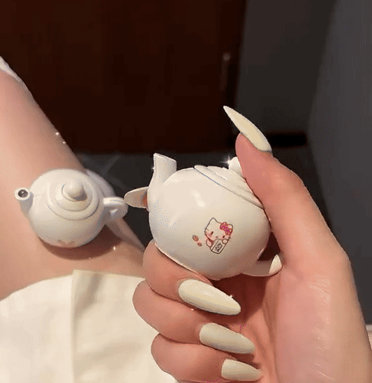 Hello Kitty Teapot Lighter - Magicalverseshop