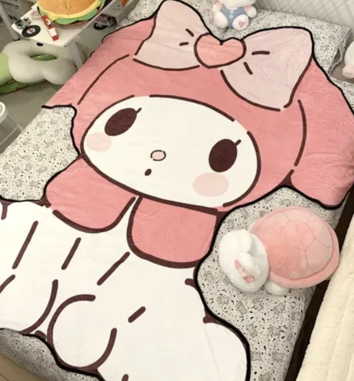 Sanrio Cut-Out Blanket - Magicalverseshop